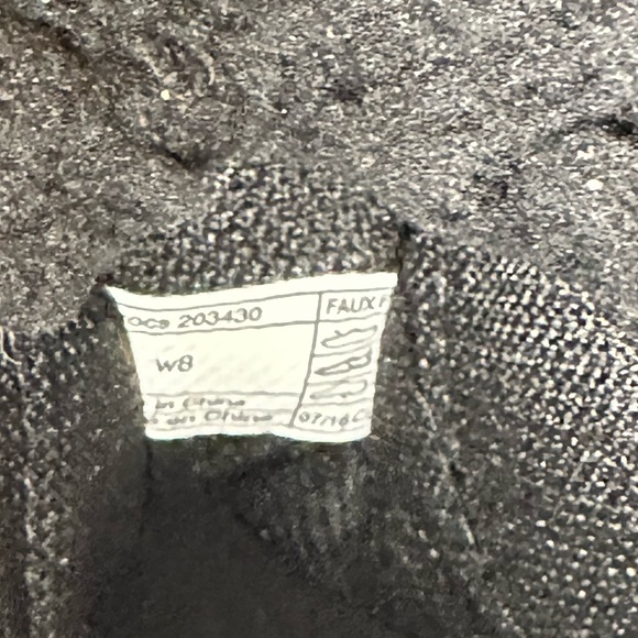 Crocs waterproof black and purple boots. Size 8 - Picture 10 of 10